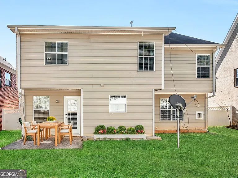 305 Nunnally Dr — Photo 41