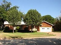 2nd image of 5032 Lindale Dr