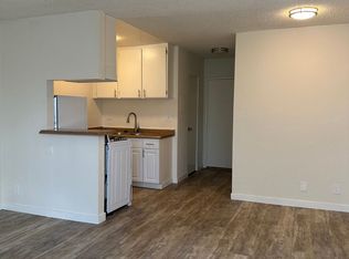 11450 Calvert St APT 22, North Hollywood, CA 91606