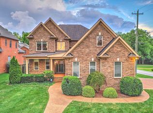 600 Lakemeade Point, Old Hickory, TN 37138