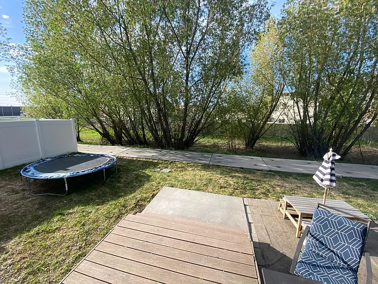 718 W 1045 N — Photo 2