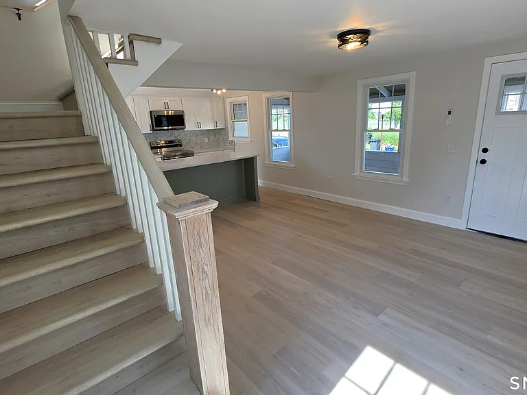 47 Cosey Beach Ave — Photo 13