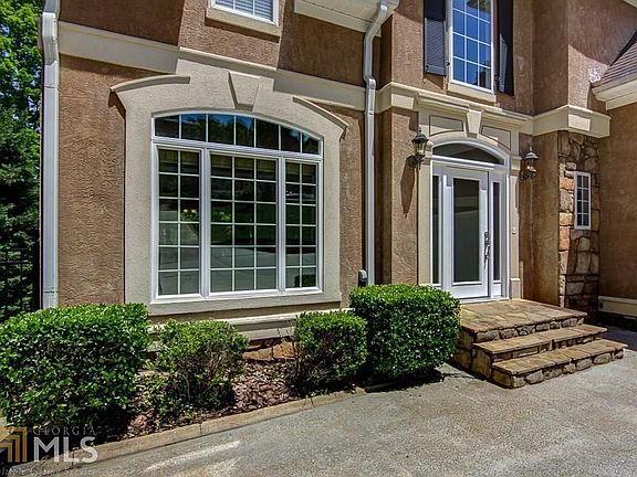 4th image of 824 Southern Shore Dr