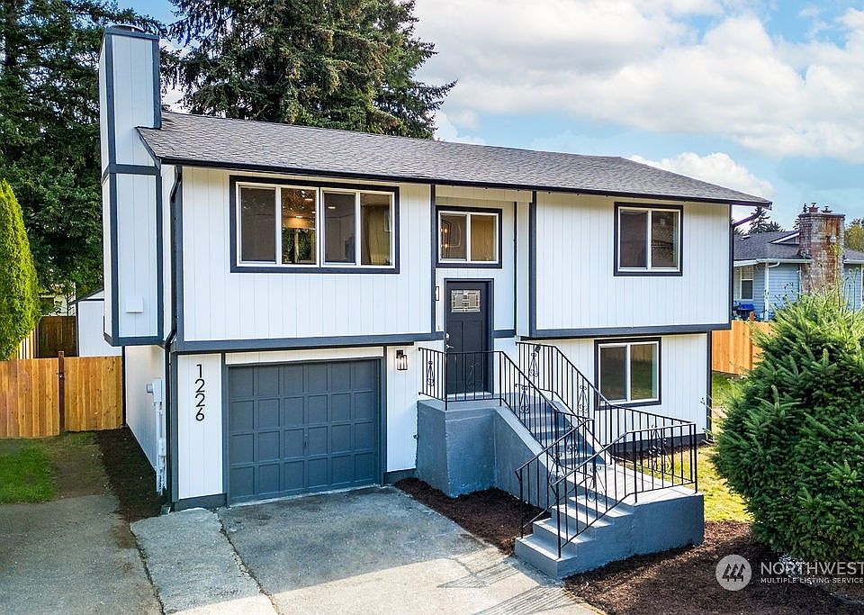 1st image of 1226 S 72nd