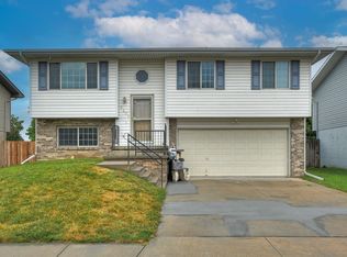 2307 S 16th St, Council Bluffs, IA 51501