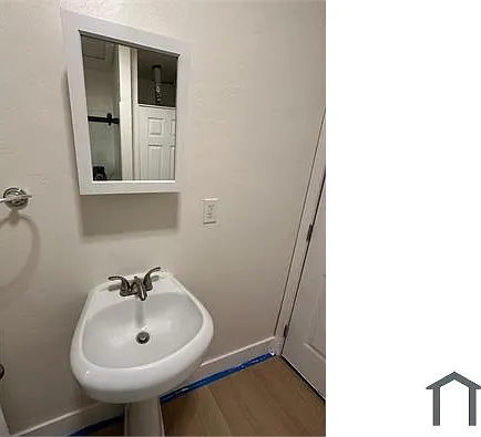 2618 Pendragon Ln #2 — Photo 8