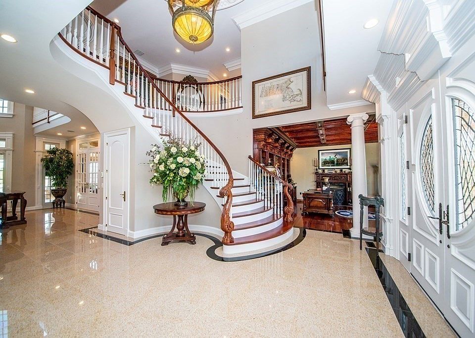 150 Horseneck Rd, Dartmouth, MA 02748 Zillow