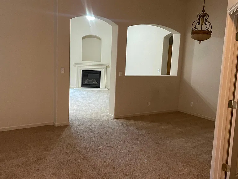 3309 S Rose Brook Dr — Photo 8