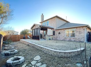 1237 Nighthawk Rd, Fort Worth, TX 76108