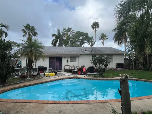 19083 SE Fearnley Drive, Jupiter, FL 33469