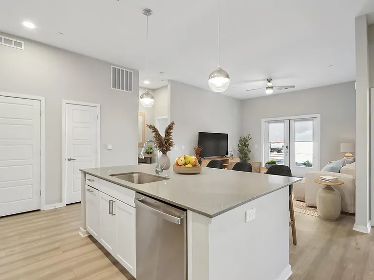 The Aston North Scottsdale — Photo 10