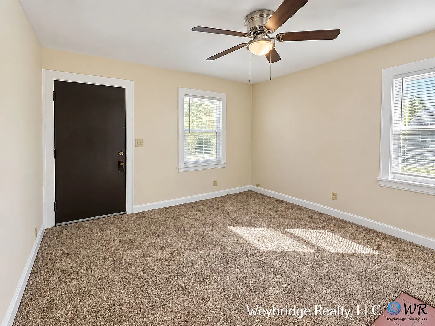 Queen City Ave 2055 — Photo 4