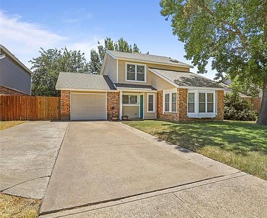 3rd image of 4632 Baytree Dr