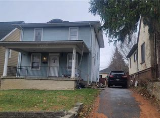228 Sandhurst Dr, Dayton, OH