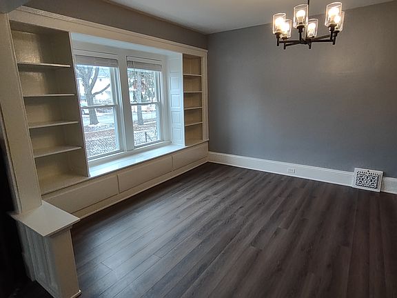 4th image of 3432 W 41st St APT 2