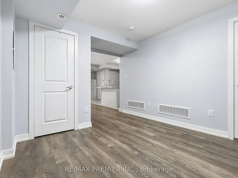 2315 Sheppard Ave W #44 — Photo 8