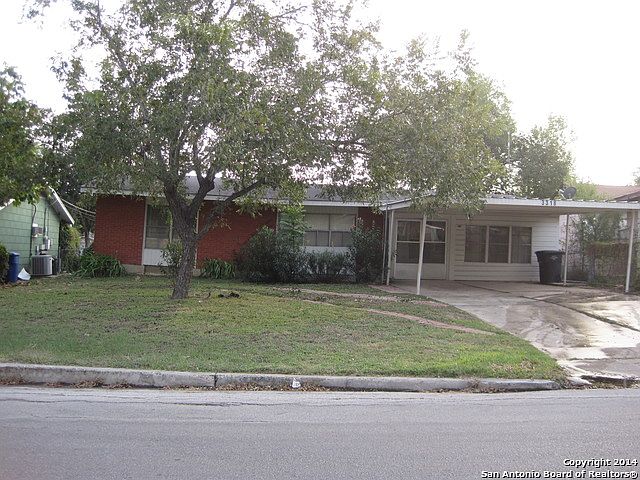 1st image of 3318 Pollydale Dr