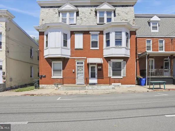 13 Winter St, Hagerstown, MD 21740