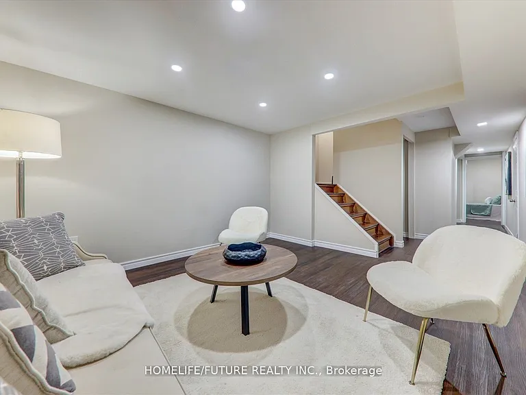 16 Barden Cres #BASEMENT — Photo 7
