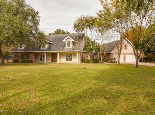 108 Ben Franklin Dr, Youngsville, LA 70592