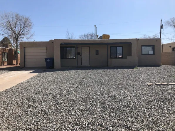 808 La Veta Dr NE, Albuquerque, NM 87108