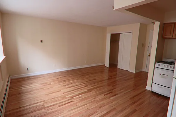 Rented by PMG Real Estate  | media 4