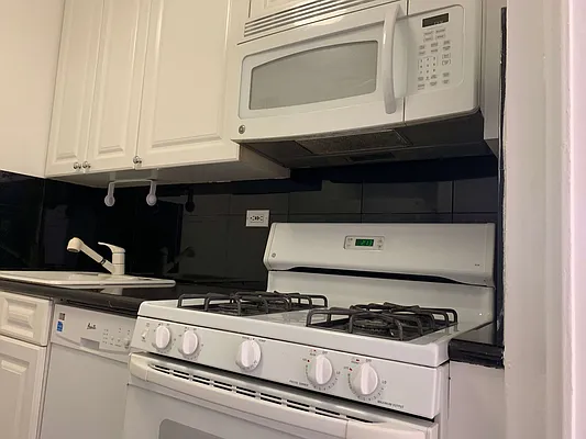 Rented by GoodRock Realty | media 30