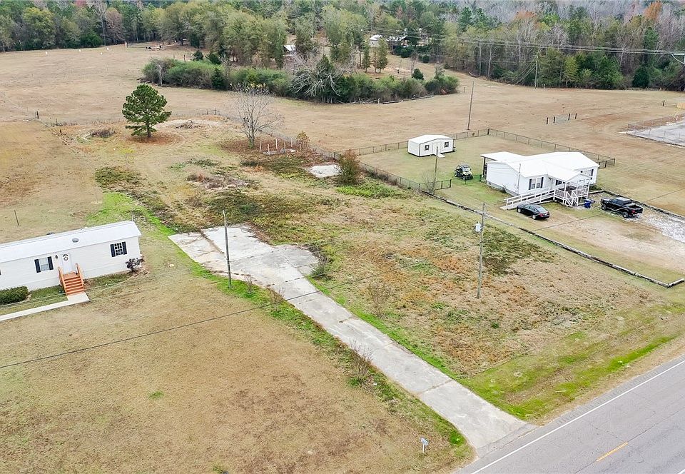 2nd image of 12911 State Highway 51