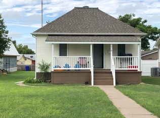 214 E 18th St, Hays, KS 67601