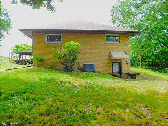 3rd image of 69857 Vernon Rd