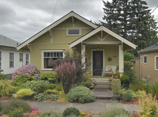 723 N 68th St, Seattle, WA 98103