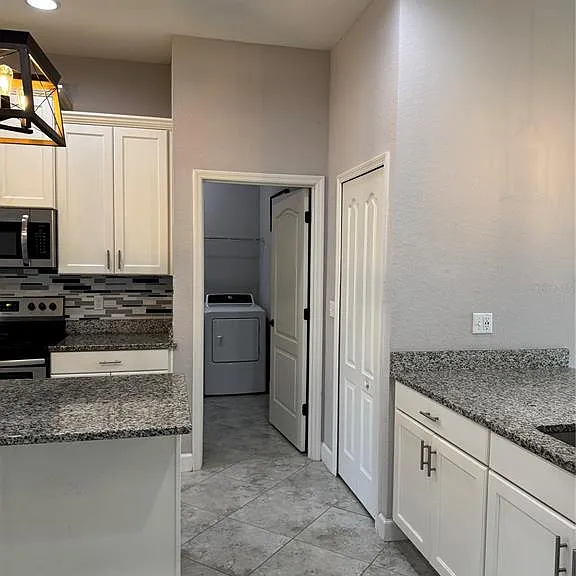 1365 Evergreen Park Cir — Photo 15