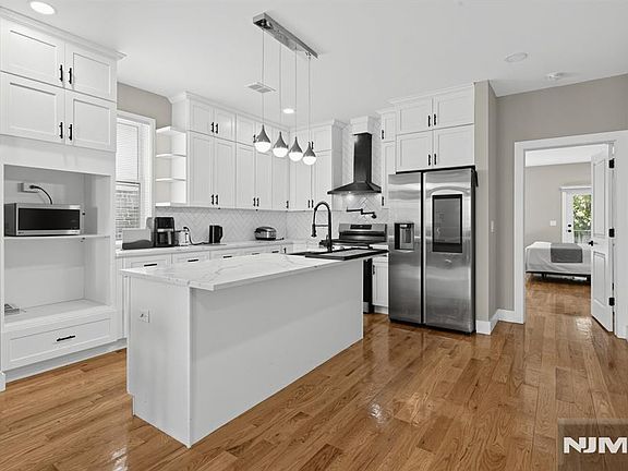 4th image of 331 74th Street
