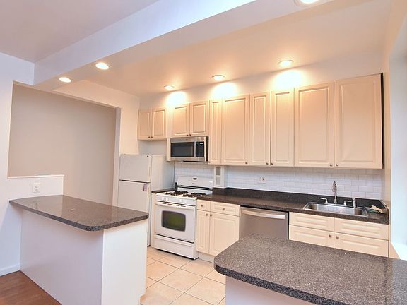 3rd image of 605 W 142nd St APT 46