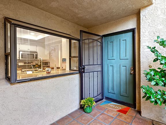 2nd image of 6654 Sargent Ln