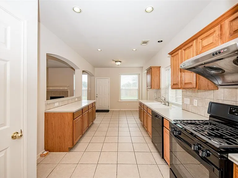 18914 Appletree Ridge Rd — Photo 6