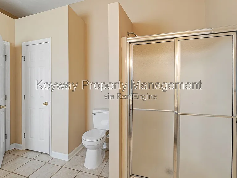 803 Bell Springs Ct — Photo 16