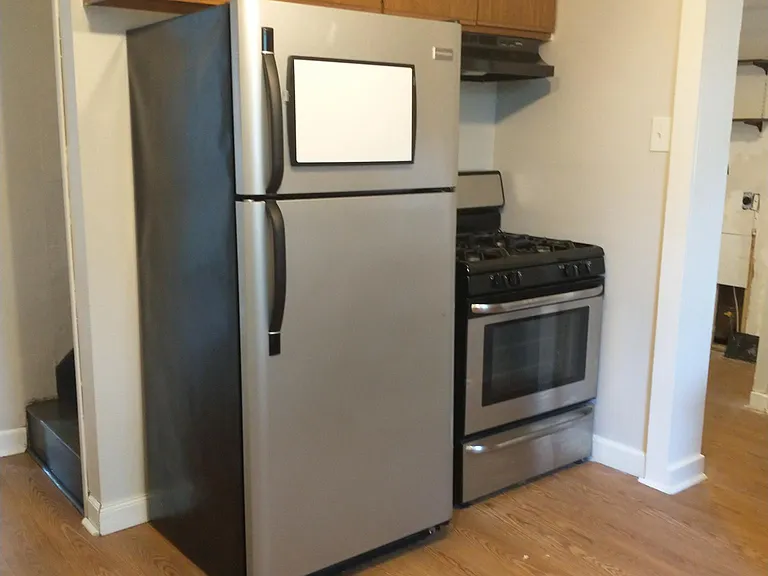 118 2nd Ave — Photo 10