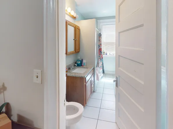 1885 Beacon St, Brookline, MA