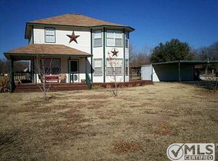 150 Rambling Oaks Rd, Graham, TX 76450