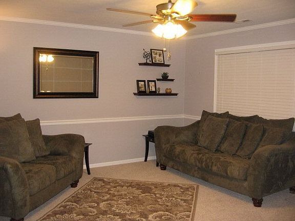 3rd image of 116 Brookdale Ct