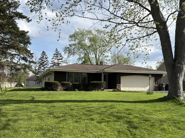 12329 W Larkspur ROAD, Franklin, WI 53132