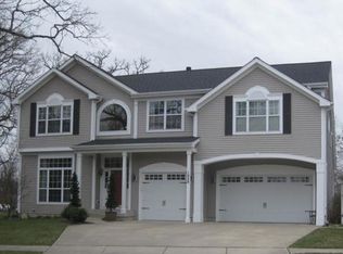 1020 Erb Farm Ct, Naperville, IL 60563