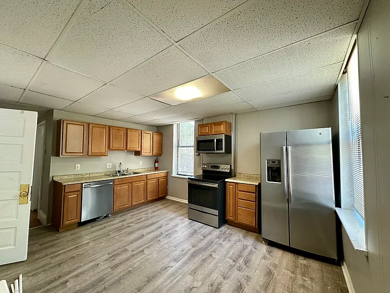 3201-3209 Arsenal St #3205 — Photo 1