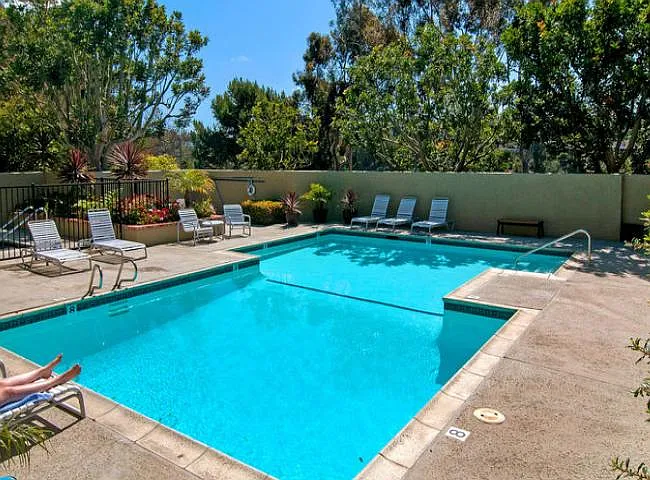 3269 Caminito Eastbluff — Photo 2