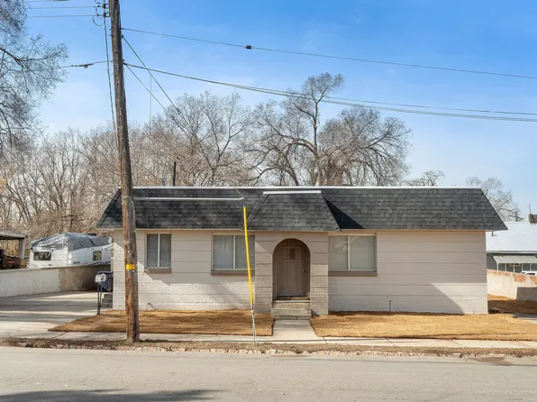 8558 S Center St, Sandy, UT 84070