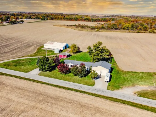 405 E County Road 1180n, Mattoon, IL 61938