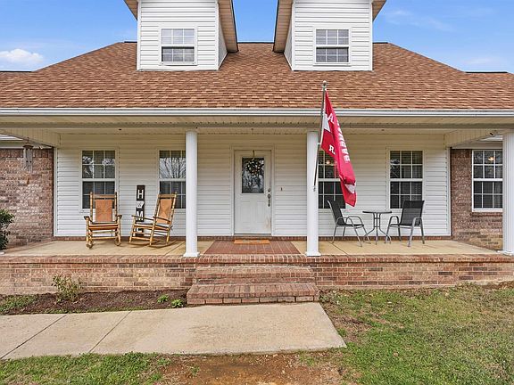 2nd image of 58 Elliott Rd