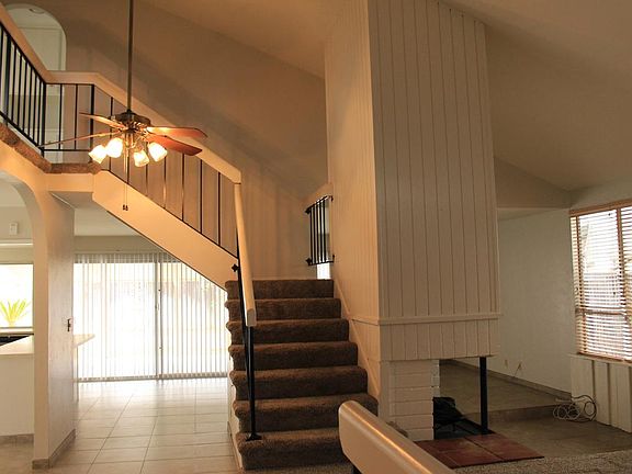 4th image of 14772 Canterbury Ave