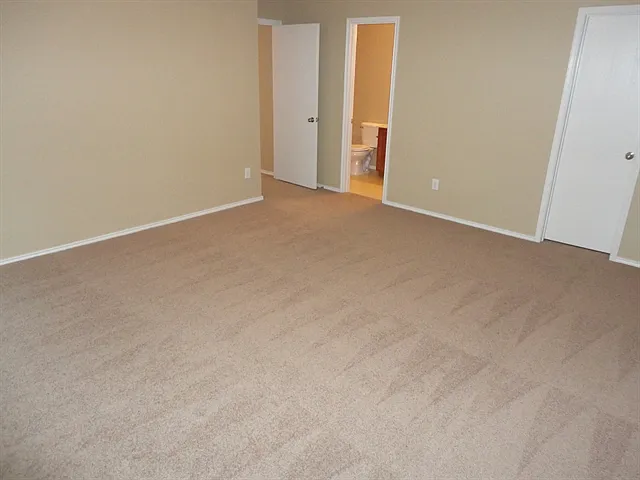 4108 Thoroughbred Trl — Photo 4